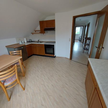 Ferienwohnung Am Berg Wiesent Exterior photo