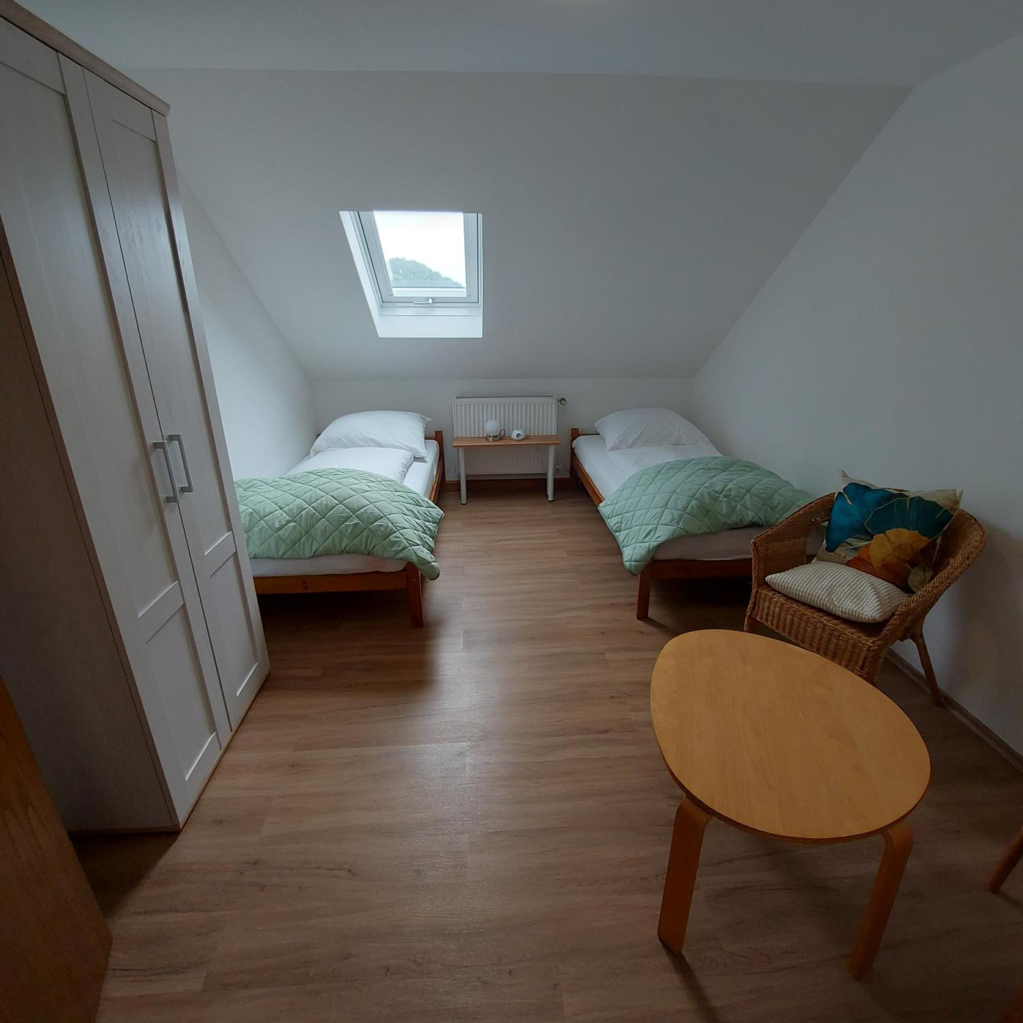 Ferienwohnung Am Berg Wiesent Exterior photo